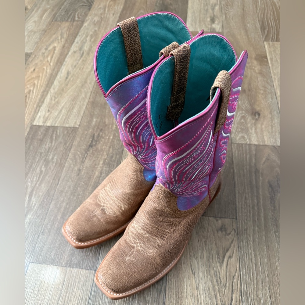 Ariat Turquoise and Pink Cowboy Boots - Picture 2 of 3